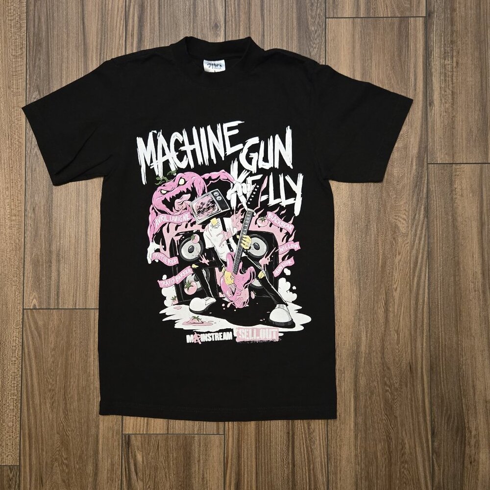 Machine Gun Kelly Mainstream Sell‎ Out Tour 2022 Graphic T Shirt Men Large